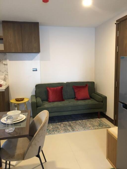 Lovely Condo With Swimming Pool. Bang Sare Exterior photo